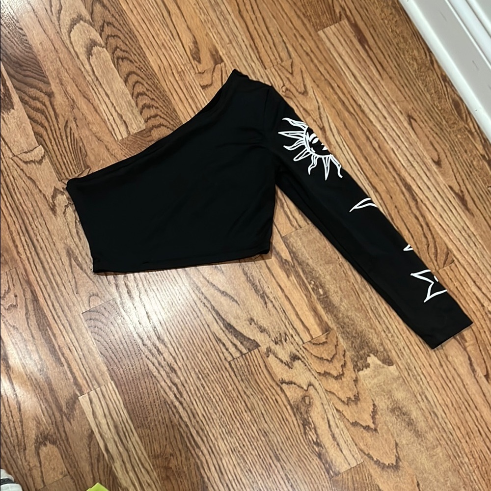 SHEIN Black One Sleeve Crop Top with White Celestial Design